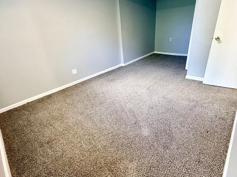 357 Peachtree Rd — Photo 12