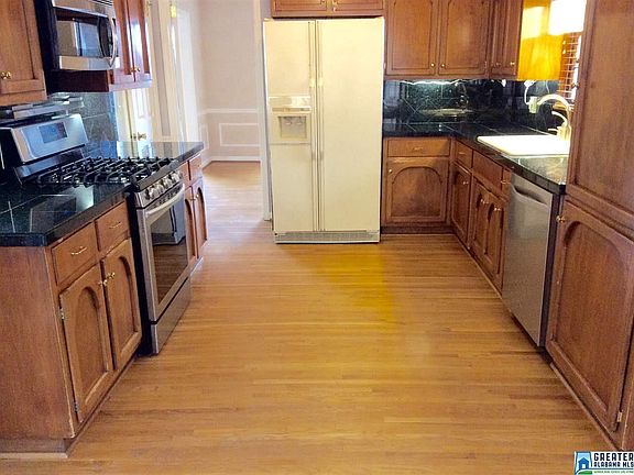5th image of 2340 Woodcreek Dr