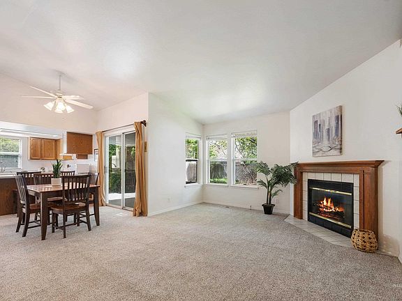 4th image of 4861 S Ambush Ave