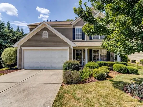 3526 Burnage Hall Rd, Harrisburg, NC 28075