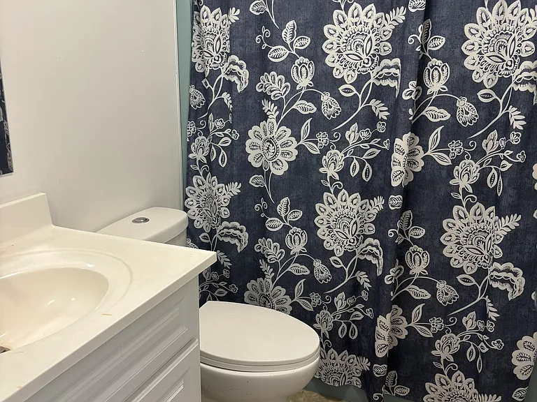425 E Shore Dr #1 — Photo 8