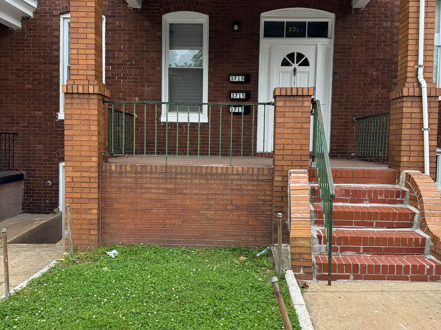 2 bed, 1297 sqft, $1,650 — Photo 1