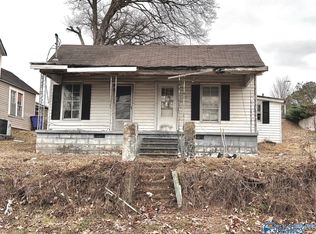 211 Ironside St, Florence, AL 35630
