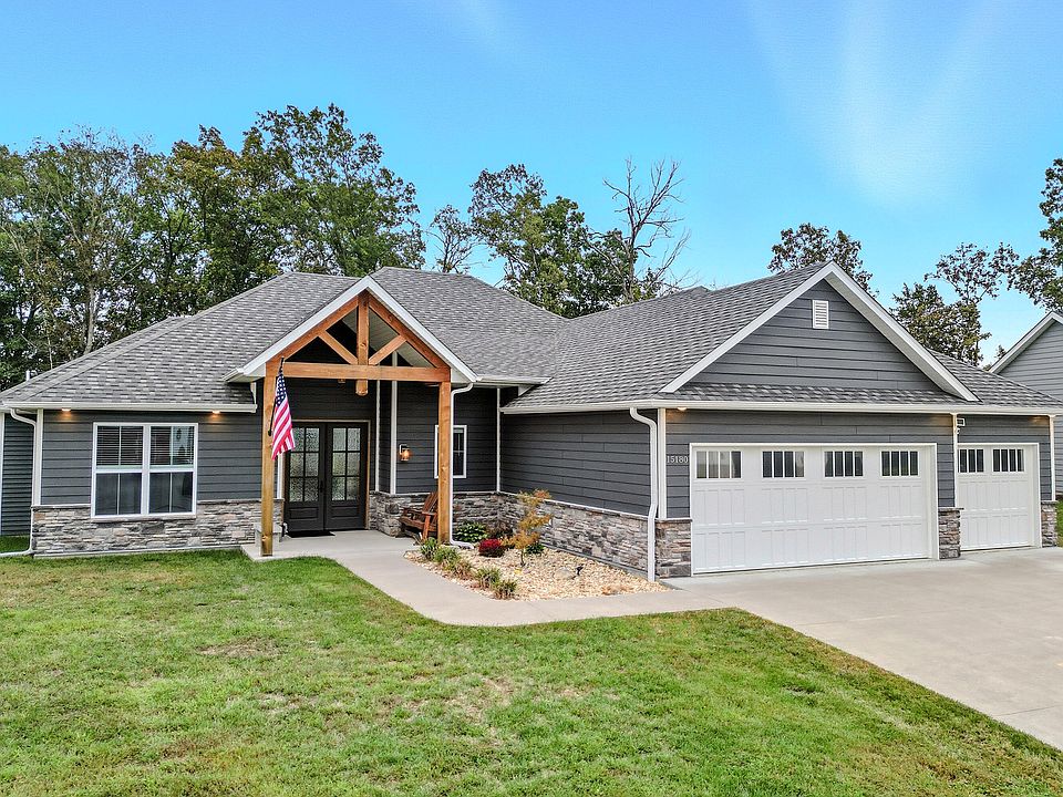 1st image of 15180 Everglades Dr