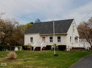 70 Waverly Rd, Shelton, CT 06484
