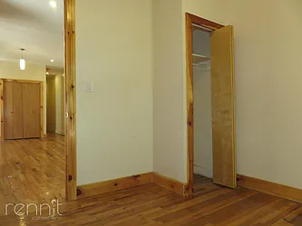 Rented by Rennit Inc.