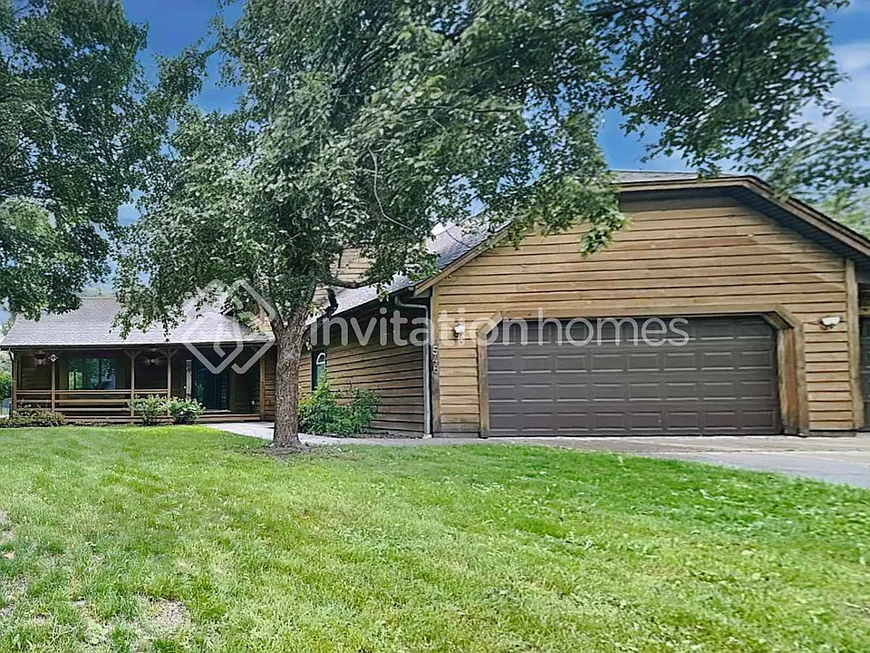 546 Carol Dr