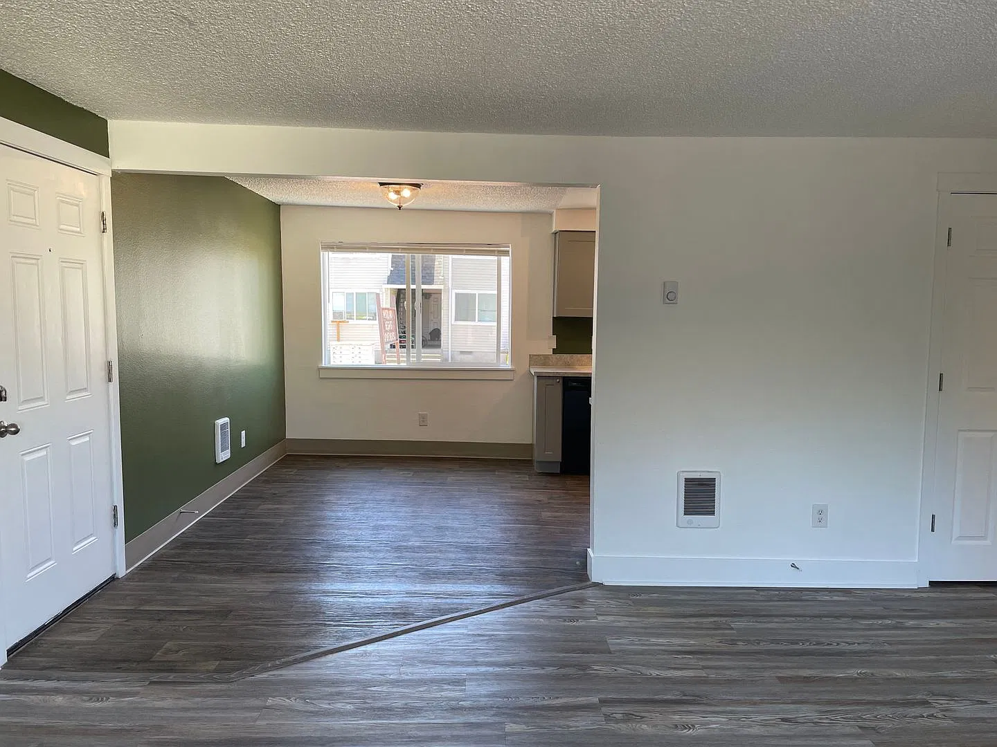 DW1712 - Woodland Heights — Photo 3