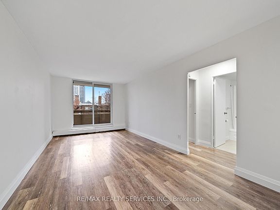 3rd image of 223 Jackson St W #1104