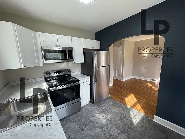 140 Cochran Rd — Photo 6