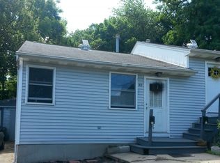 49 Whipple St, Providence, RI 02908