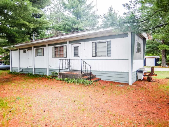 W10892 Lilac Ln, Crivitz, WI 54114