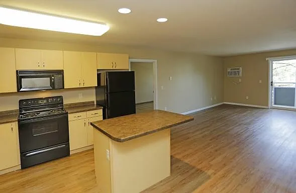 Northern Heights Apartments — Photo 4
