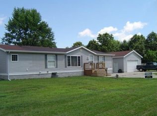 4040 Hall Rd, Muskegon, MI 49442