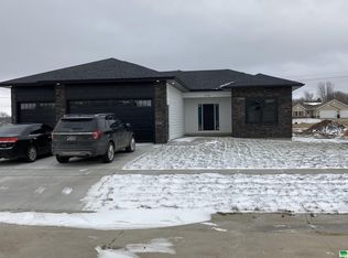 115 19th St SE, Le Mars, IA 51031