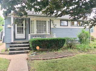 5523 Reading Ave, East Chicago, IN 46312