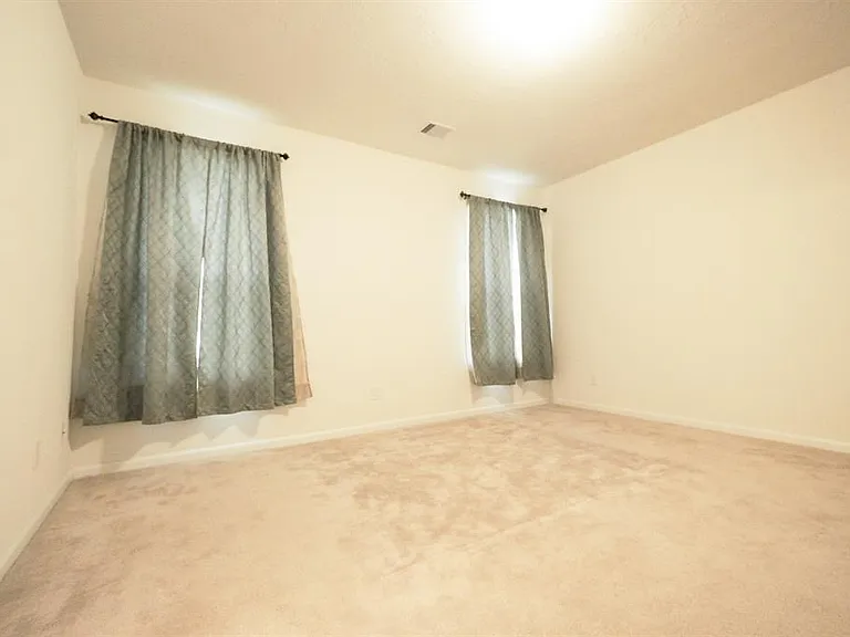 4426 S Vineyard Meadow Ln — Photo 10