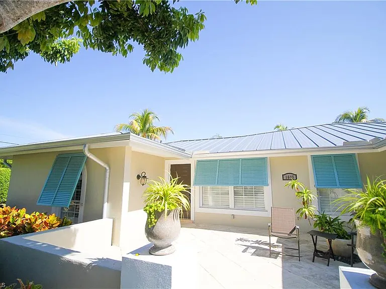 1645 Mullet Ct — Photo 2