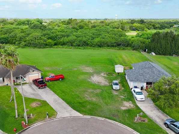 23140 Primavera Dr, Harlingen, TX 78552
