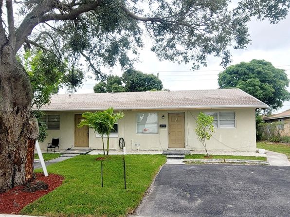 241 NE 35th St #2