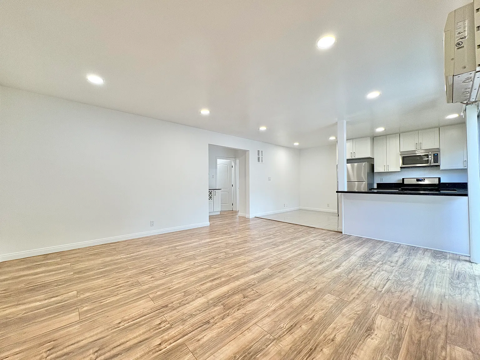2 bed, $3,199 — Photo 2