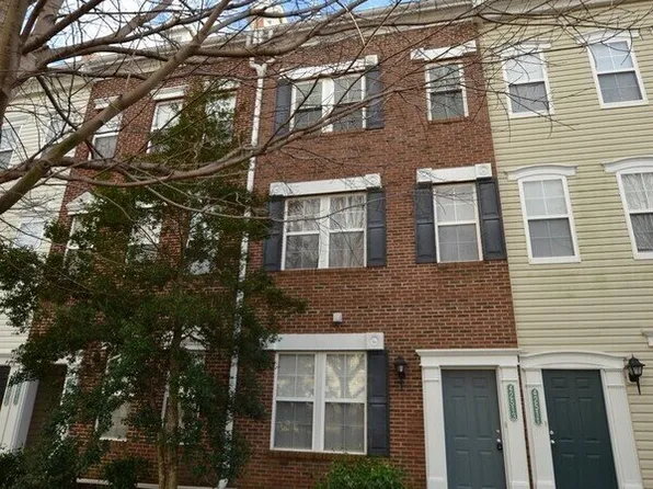 42513 Hollyhock Ter, Ashburn, VA 20148