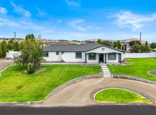 100024 Canyon View Dr, Kennewick, WA 99338