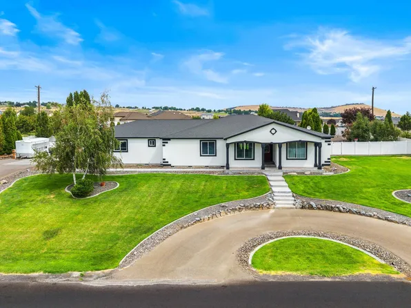 100024 Canyon View Dr, Kennewick, WA 99338