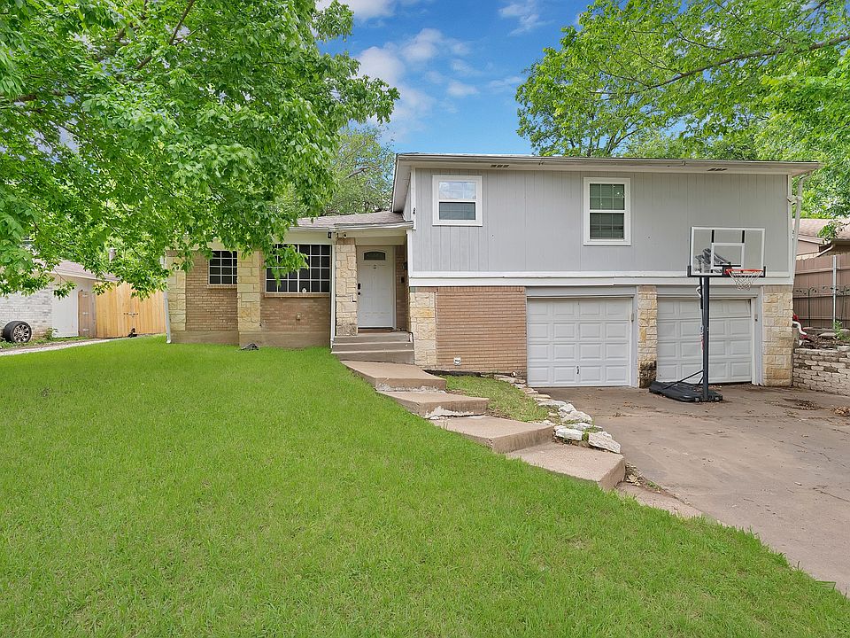 1st image of 2904 Raton Dr