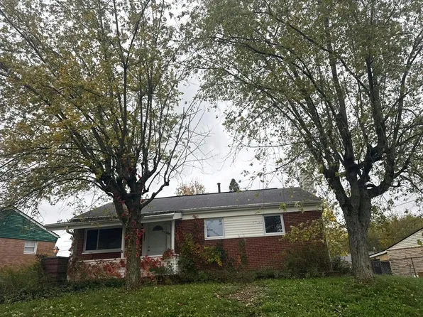 2432 Regentview Ave NE, Canton, OH 44705