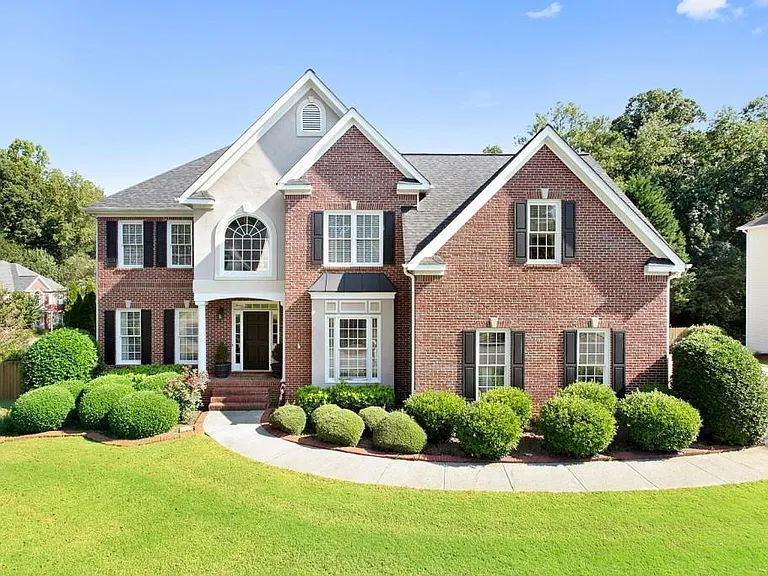 2080 N Bethany Creek Dr — Photo 1