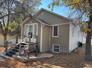 476 4th Ave NW, Swift Current, SK S9H0V3