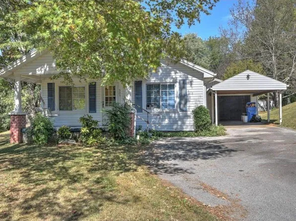 525 Meadow Brook Ave, Jonesborough, TN 37659