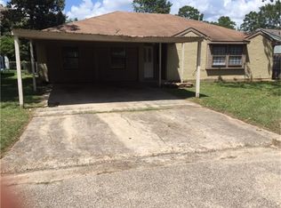 406 Hildred Ave, Conroe, TX 77303