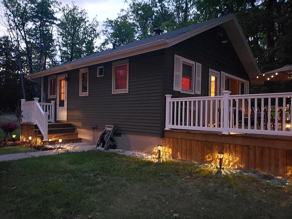2nd image of 2848 Cherry St