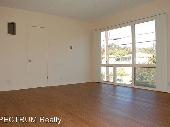 2nd image of 260 W Alamar Ave APT 8