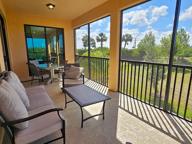 10825 Tarflower Dr #202 — Photo 23
