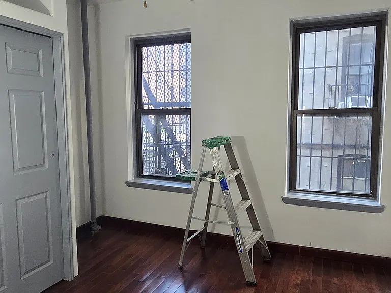 225 S 3rd St #6 — Photo 3
