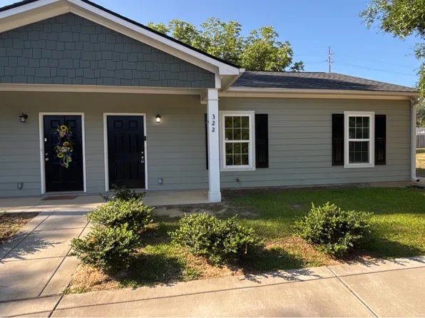 322 E Jenkins St, Fayetteville, NC 28306