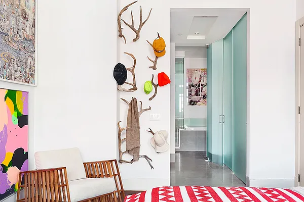 Sold by Compass | media 8