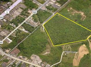 11800 Railroad Pl, Waldorf, MD 20601