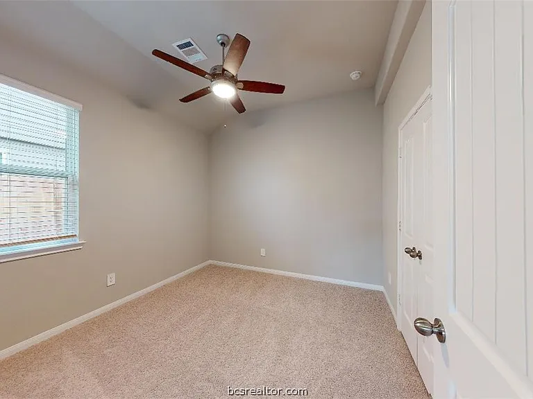 5789 Cerrillos Dr — Photo 16
