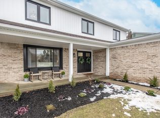 45525 Holmes Dr, Canton, MI