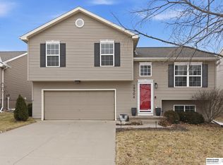 19506 X St, Omaha, NE 68135