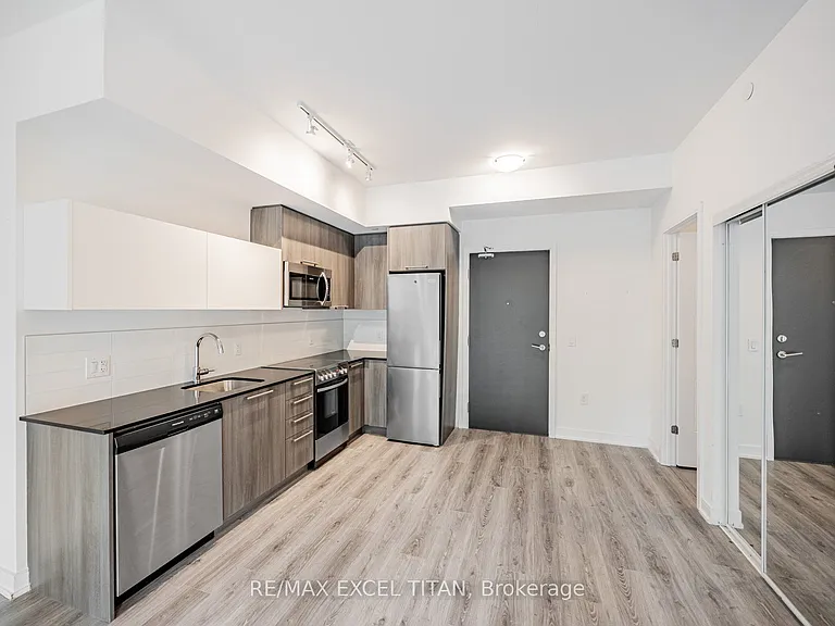 25 Neighbourhood Ln #205 — Photo 13