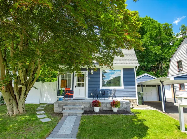 22 Circle Drive, Tuxedo Park, NY 10987