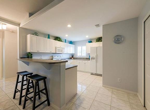 5th image of 1813 NW 3rd Pl