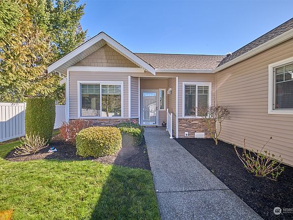 2nd image of 1301 67th Street SE #13A