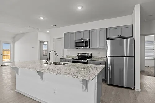 7403 E County Rd #99 Photo 1