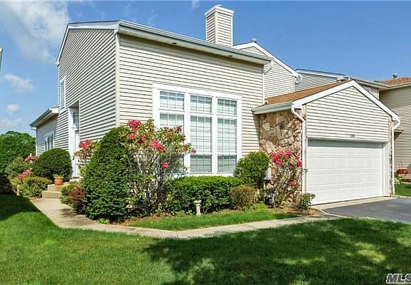 2nd image of 230 Fairfield Dr E